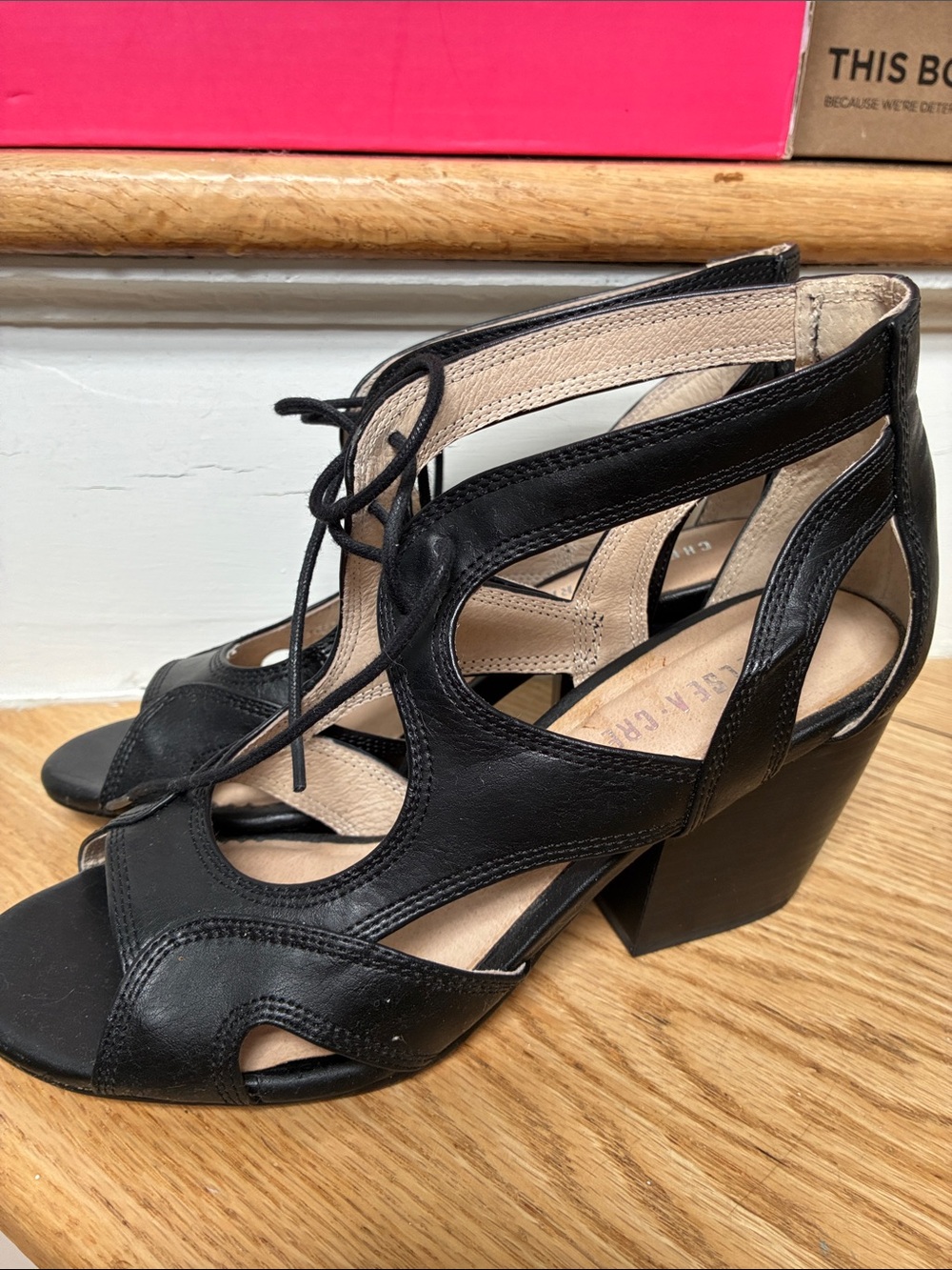 Chelsea Crew Black tie up sandals 38EU 7US